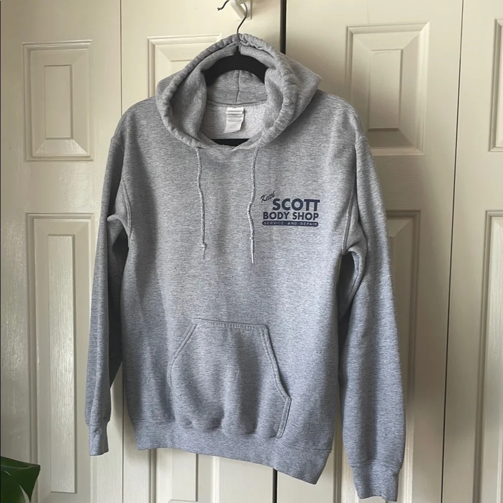 Keith Scott Body Shop One Tree Hill Hoodie - Picture 2 of 5